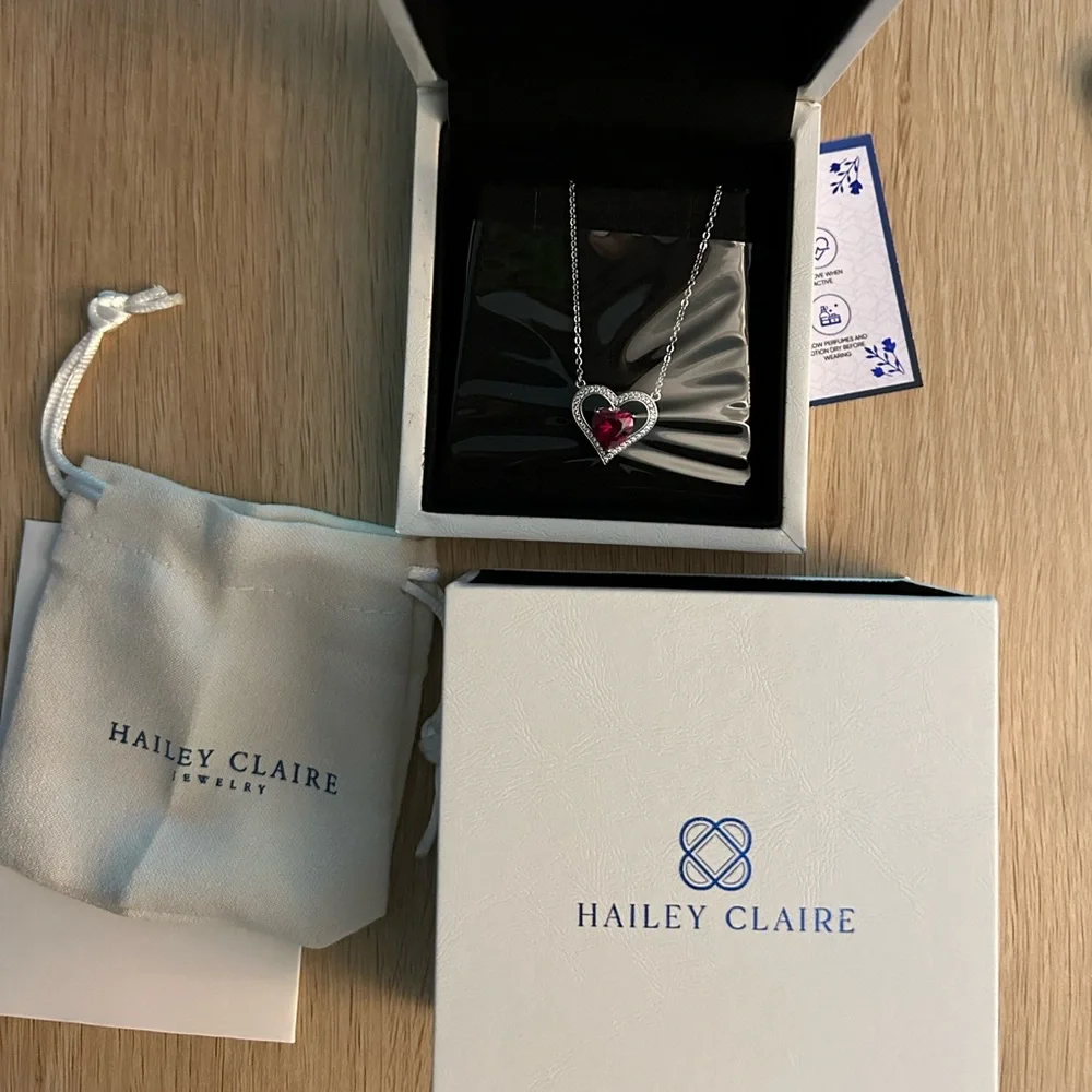 HCJ Rhodium-Plated Silver Heart Necklace